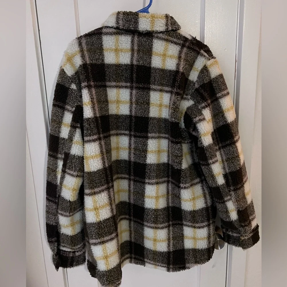 Volcom Shacket - Picture 3 of 3